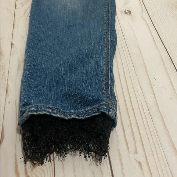 LOFT Skinny Ankle Lace Trim Jeans 4P - Picture 4 of 5